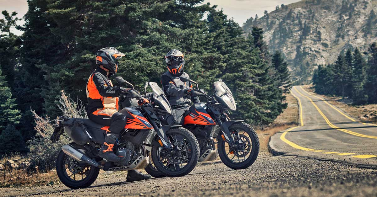 2022 KTM 390 AVVENTURA su strada